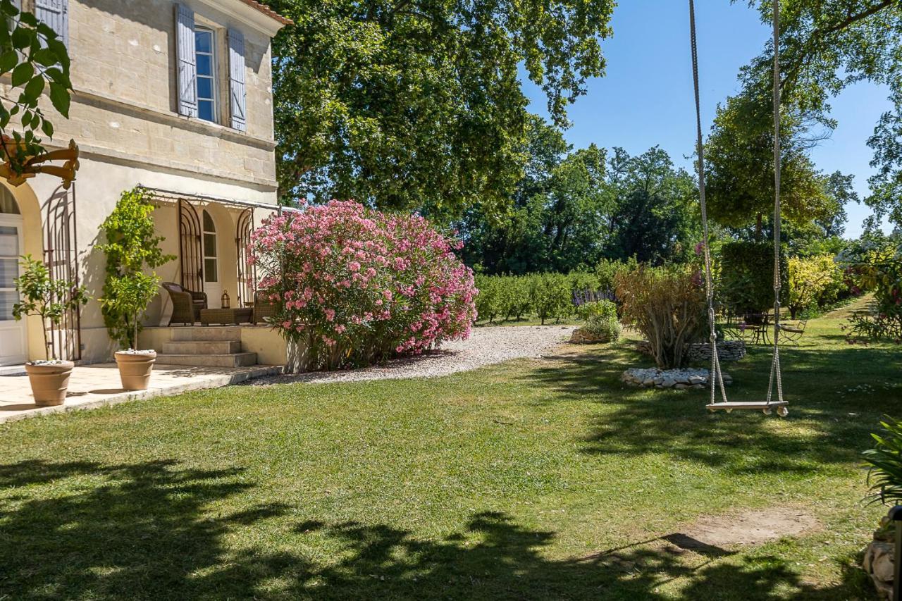 Bed and Breakfast Mas De Capelou Авиньон Экстерьер фото