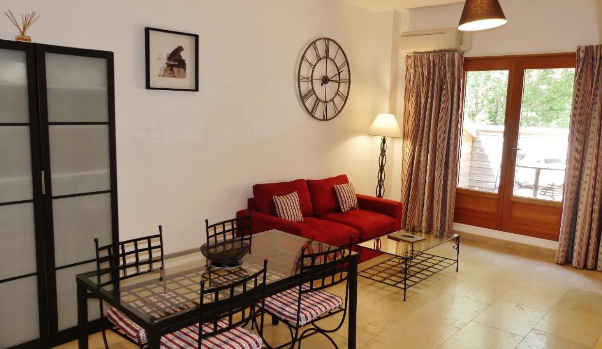 Bed and Breakfast Mas De Capelou Авиньон Экстерьер фото